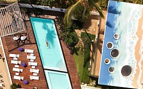 Ultravioleta Boutique Residences